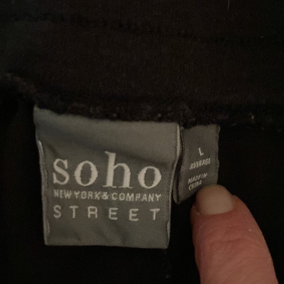 Soho New York & Company Street Joggers - Picture 5 of 6